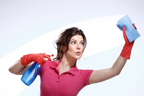 Expert sofa and chair upholstery cleaning service in Southall